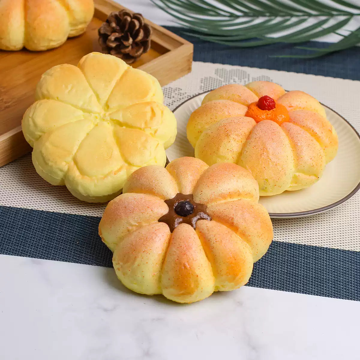 Slow-Rebound Realistic Pumpkin Bun Fidget Toy