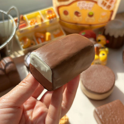 Mini Cookie Squishy Toy